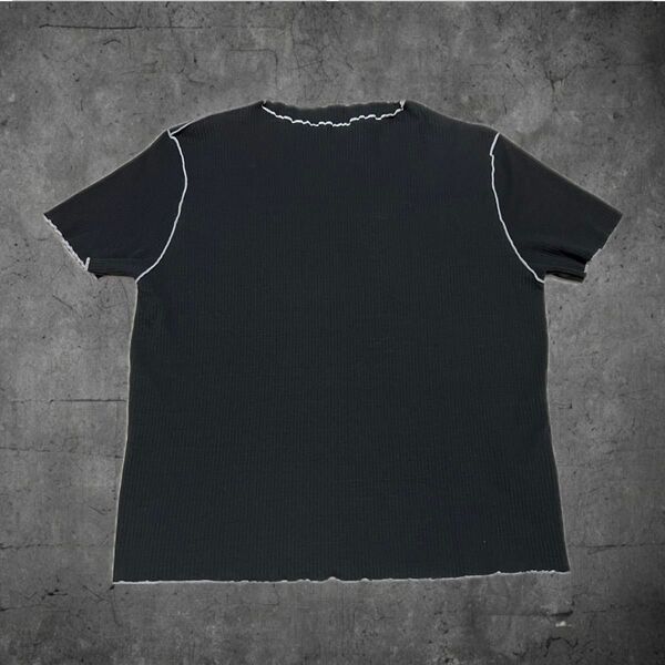 GU 半袖シャツ オフィス着 新品 未使用 Tシャツ 半袖 黒 トップス 半袖Tシャツ