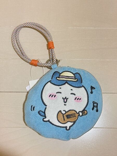 ちいかわ×guコラボ ハチワレ ポーチ