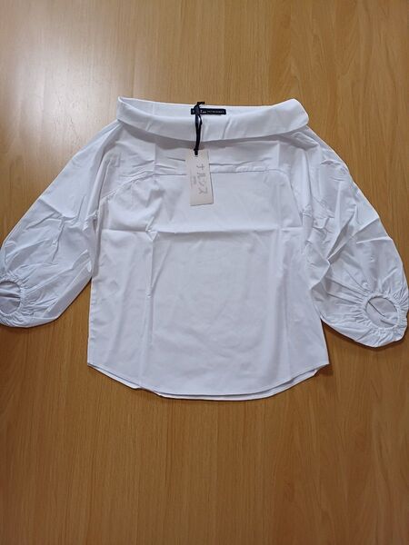 ナルシス 袖ボリュームブラウス 【新品】 ホワイト