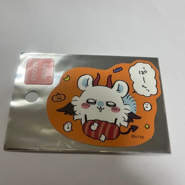 ちいかわ スマホに貼れるサイズのステッカー モモンガ