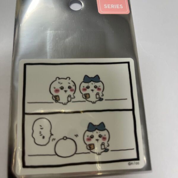 ちいかわ スマホに貼れるサイズのステッカー