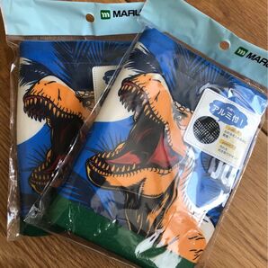 ジュラシックワールド マチ付きアルミ巾着 新品 2枚 ダイナソー マルシン 保冷巾着 巾着袋
