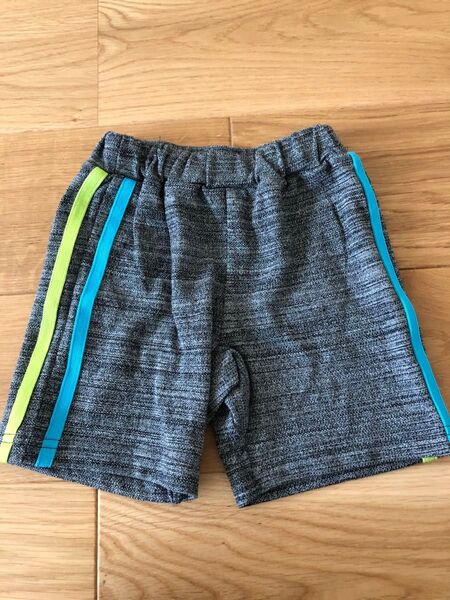 ハーフパンツ 90cm ズボン 新品タグ付き 短パン
