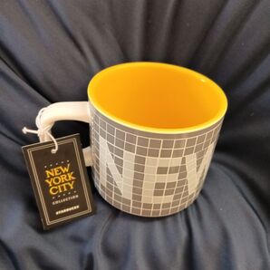 新品タグ付STARBUCKSニューヨークマグカップ