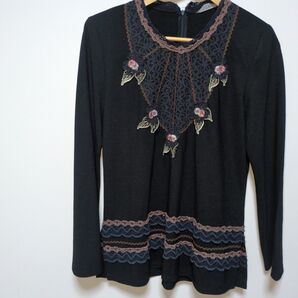 ジャンカザール/手染め/刺繍/日本製/肩パッド有り/ブラック/ドロシー チュニック カットソー 長袖 黒ヴィンテージ