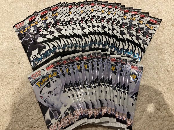 最安値 ブラックボルト ホワイトフレア パック 未開封33パック ポケモンカードゲーム