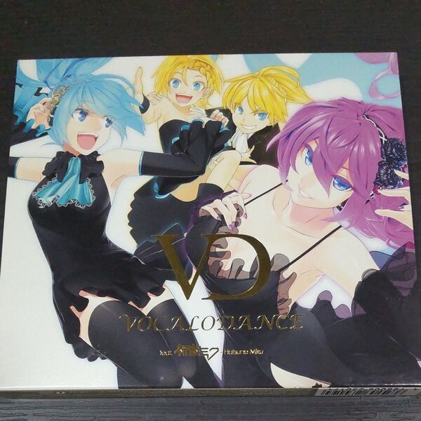 初音ミクCD 2012年発売 美品 全14曲収録 巡音ルカ 鏡音レン リン