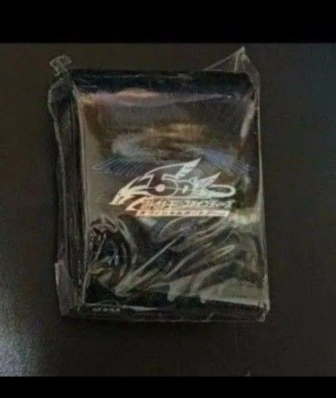 遊戯王スリーブ新品未開封ファイブディーズ5d's竜の紋章龍の紋章デュエルディスク 版