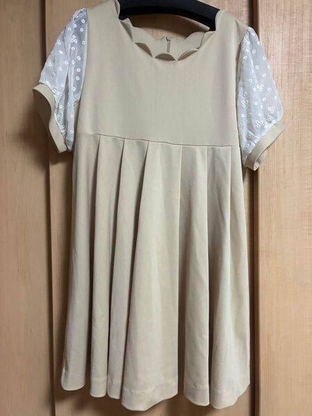 C.D.S BASIC 袖シースルー フレアーワンピース