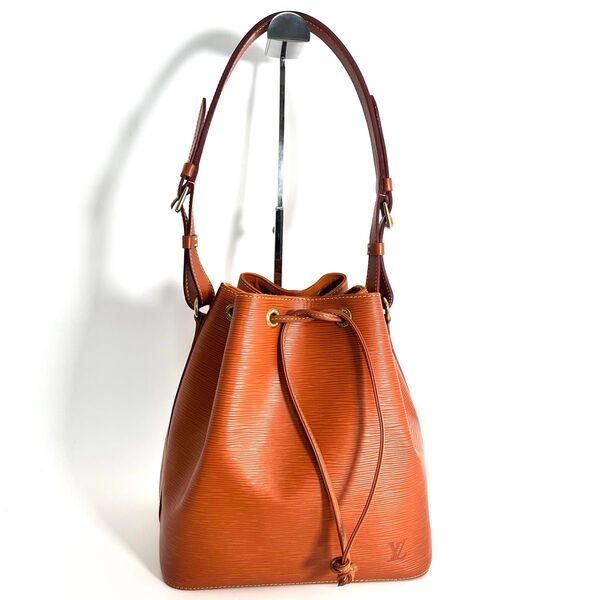 【価格相談可能】極美品 LOUIS VUITTON ルイ・ヴィトン エピ プチ・ノエ ショルダーバッグ 巾着 M44108 レザー