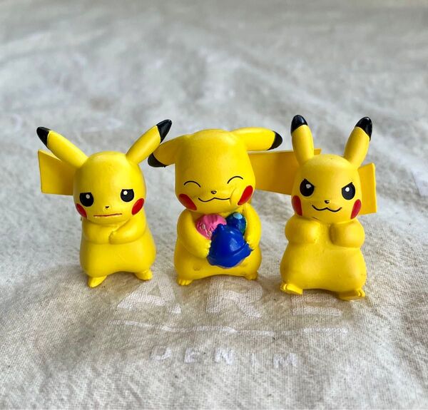 ポケモン フィギュア 3個セット ピカチュウ