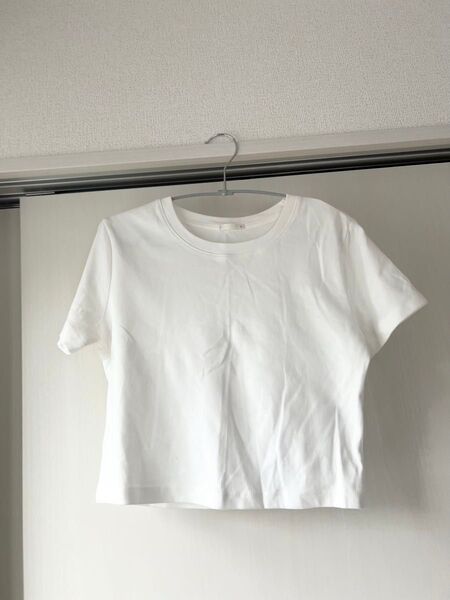 GU トップス
