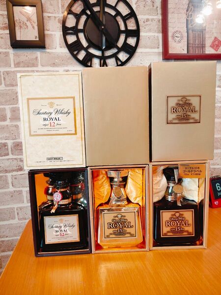 サントリー ローヤル ウイスキー15年ゴールドボトル入り3本セット