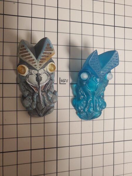 一番くじウルトラマンシリーズ怪獣超大全F賞/怪獣頭鑑・バルタン星人セット 開封品