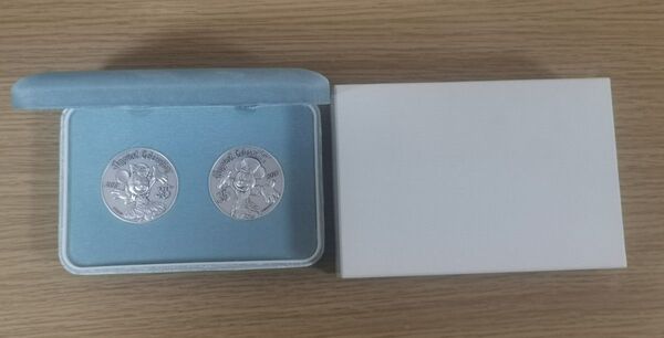 2018年 東京ディズニーリゾート35周年記念 純銀メダル 2枚セット PURE SILVER ミッキー ミニー ディズニーランド