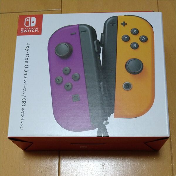Joy-Con(L) ネオンパープル/(R) ネオンオレンジ