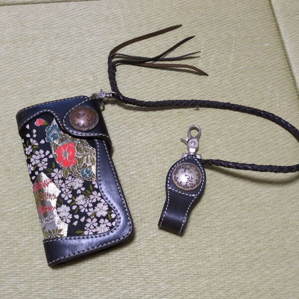 DEGNER 花山 ウォレット 和風花柄刺繍レザー財布 ライダースウォレット 長財布 花山 本革長財布 KAZAN