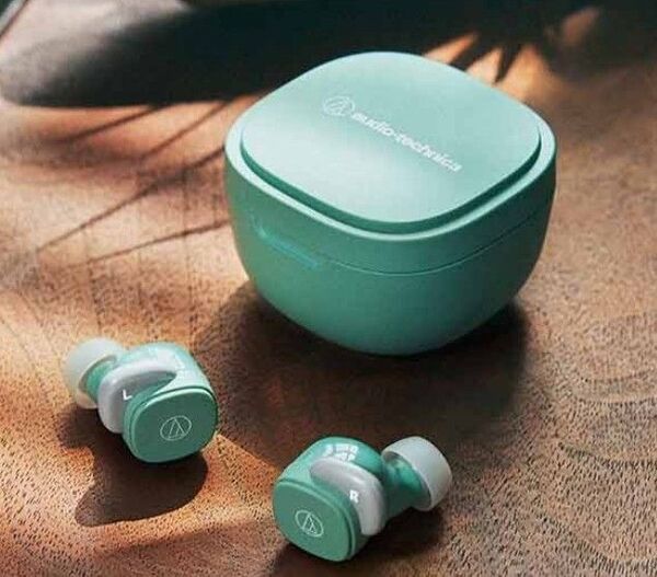 新品未使用 audio-technica ATH-SQ1TW ワイヤレスイヤホン グリーン