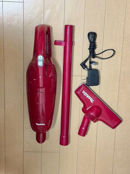 マキタ 充電式クリーナー CL105DNレッド