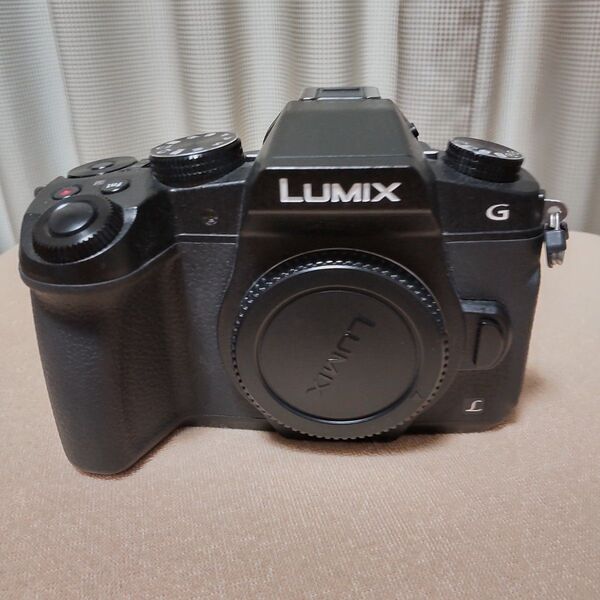 ◆美品◆ パナソニック Panasonic LUMIX DMC-G8 ボディ ★動作確認済み★ シャッター回数3099回!