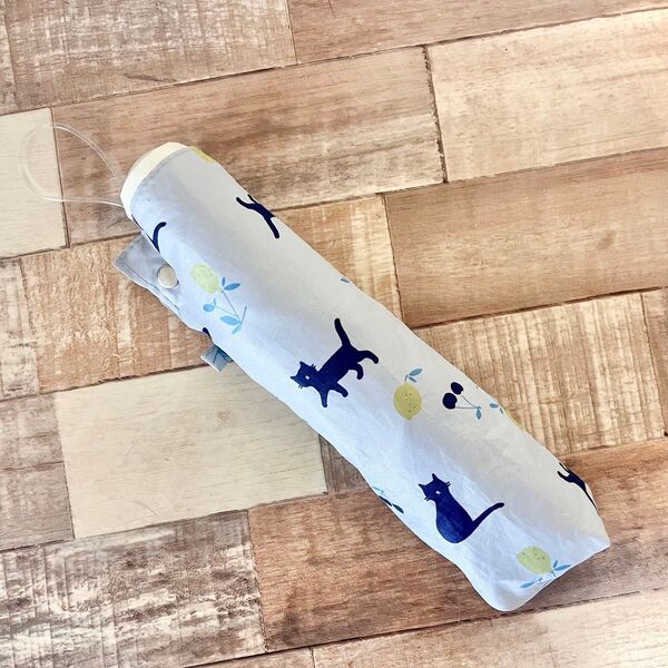 晴雨兼用 ねこ柄 折り畳み傘 収納ケース付き
