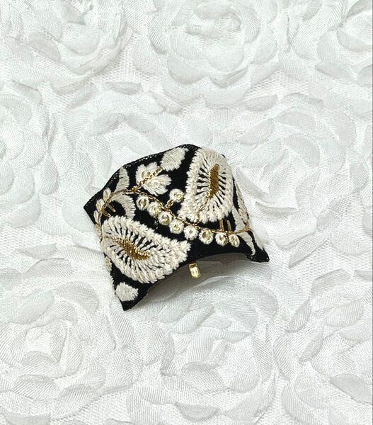 ポニーフック☆インド刺繍リボン☆ハンドメイド