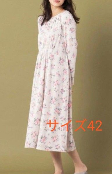 ☆新品タグ付き☆ Rose Tiara ローズティアラ 花柄 ワンピース サイズ42 ロング丈 総柄 ゆったり