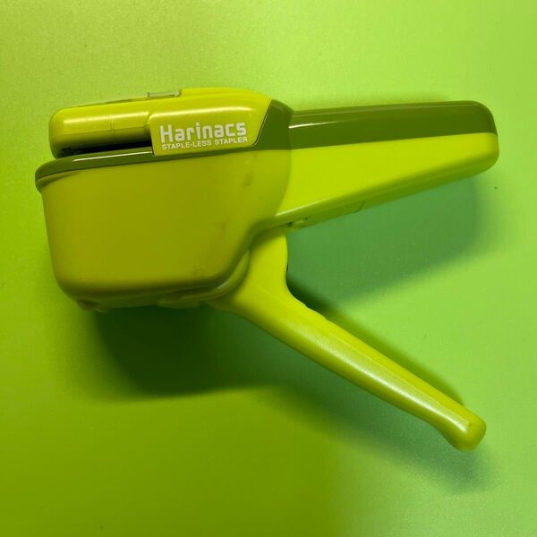 Harinacs 針なしステープラー グリーン