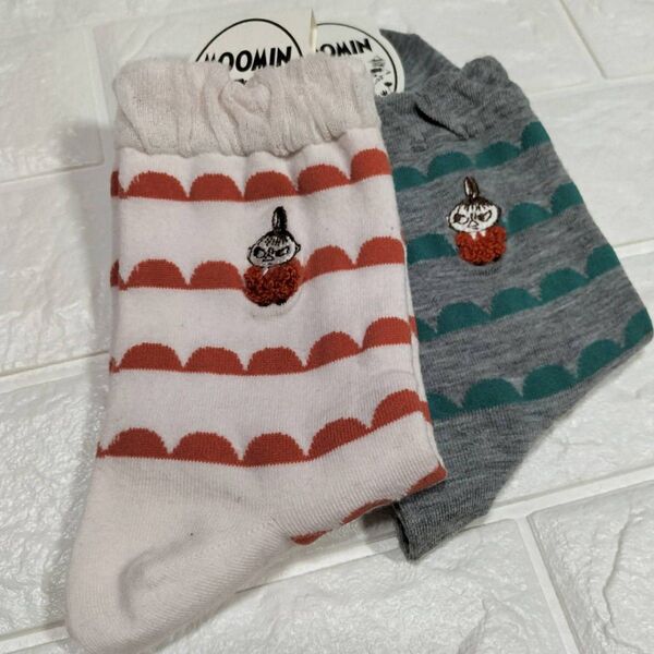 新品MOOMIN靴下2足組 LillaMy リトルミイ ムーミン谷のなかまたち