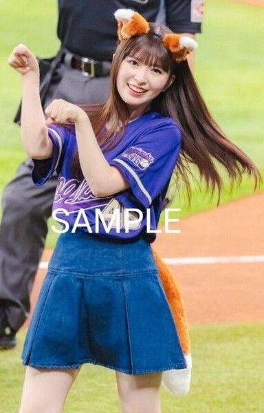 乃木坂46小川彩きつねダンス写真