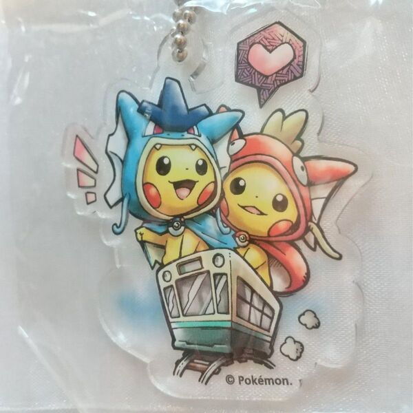 ☆未開封☆コイキングごっこギャラドスごっこピカチュウ アクリルキーホルダー☆ポケモンセンター☆