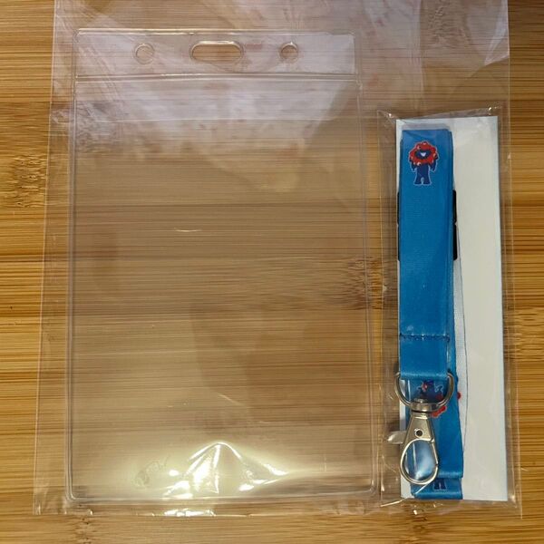 2025 大阪・関西万博 記念チケット ホルダー+ストラップ 非売品 透明 青 水色 白 レア エキスポ EXPO クリアケース
