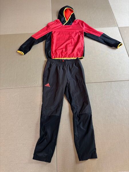 adidas アディダス メンズ 上Mサイズ 下Lサイズウィンドブレーカー 上下セット セットアップ トレーニングウェア