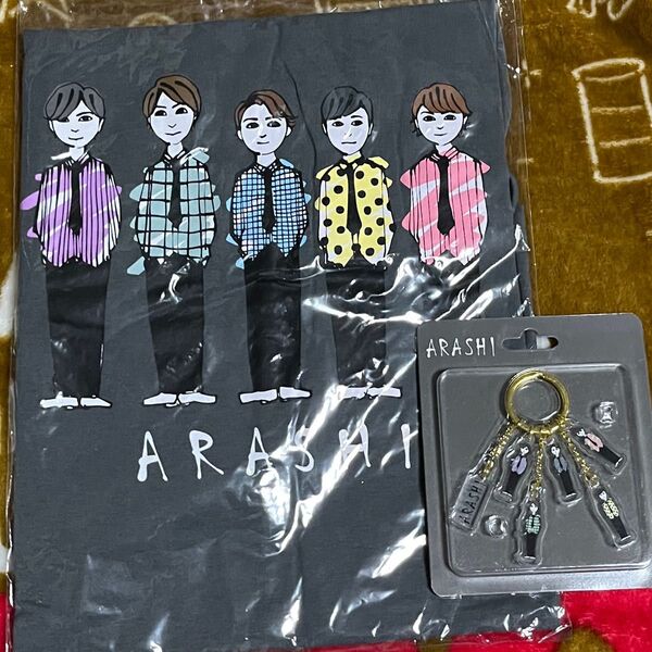 嵐展覧会 嵐×Daichi MiuraコラボTシャツ&アクリルキーチェーン