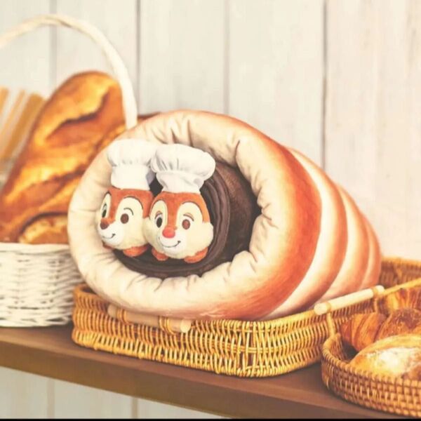 ディズニー ベーカリー チップ & デール リバーシブル ブランケット ケース入り◆チョココロネ パン ぬいぐるみ クッション