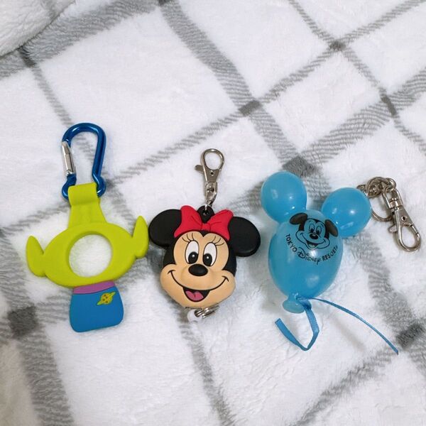 ディズニー キーホルダー 3個セット ミッキー ミニー ペットボトルホルダー キーホルダー 風船