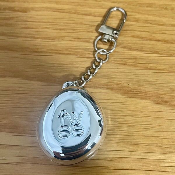 【未使用】 fwee フィー リップアンドチーク PK01 baby キーホルダー