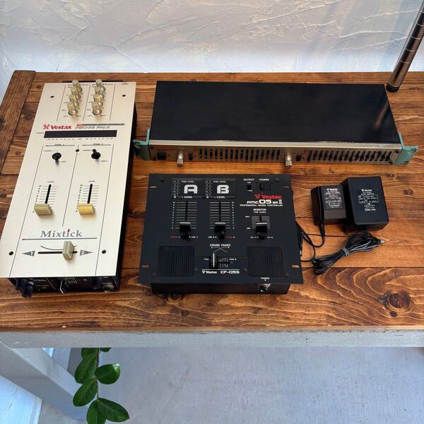 ジャンク品 Vestax DJミキサー 2台 イコライザー セット