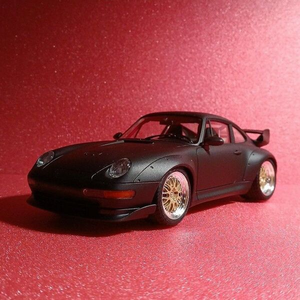 タミヤ1/24 ポルシェ911 GT2 完成品