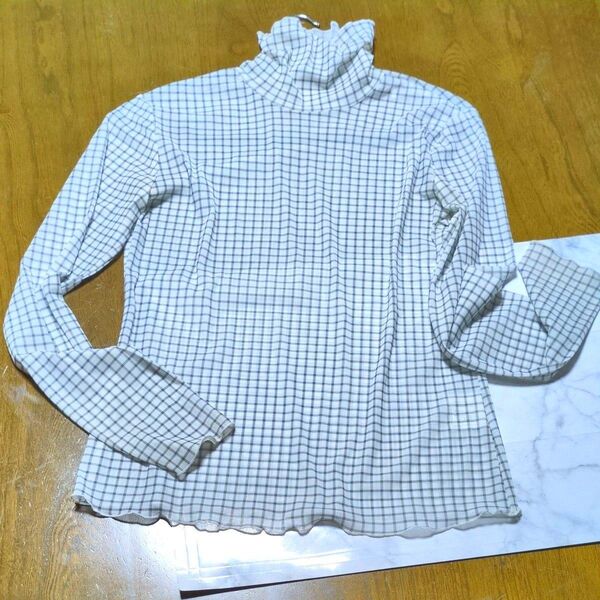 最終価格 黒白チェック シアーTシャツ L カットソー 長袖 ハイネック