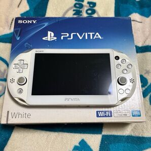 PSVita PCH-2000 Wi-Fiモデル ホワイト おまけ付き