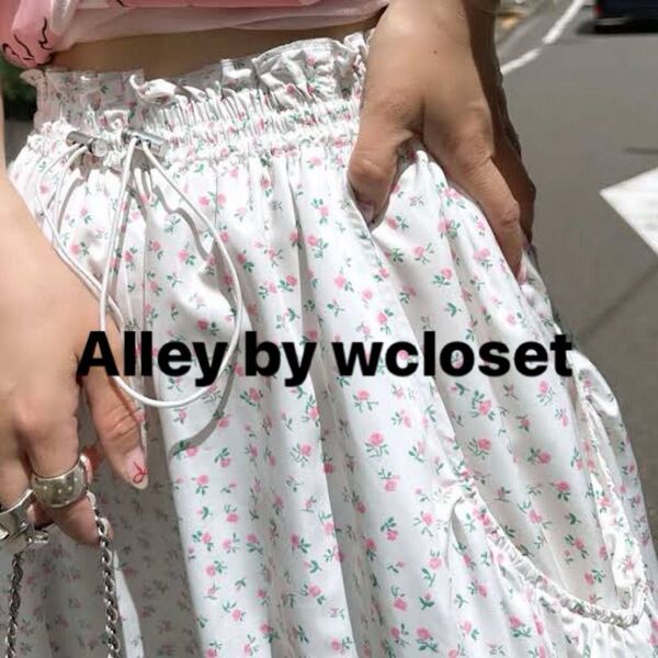 Alley by w closet アリーバイダブルクローゼット ナイロンBIGポケットギャザースカート 花柄