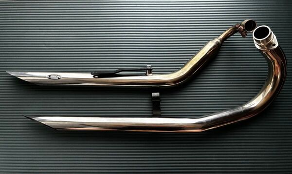 【中古おまけ付き】マグナ250 ハリケーン製 スラッシュカットマフラー