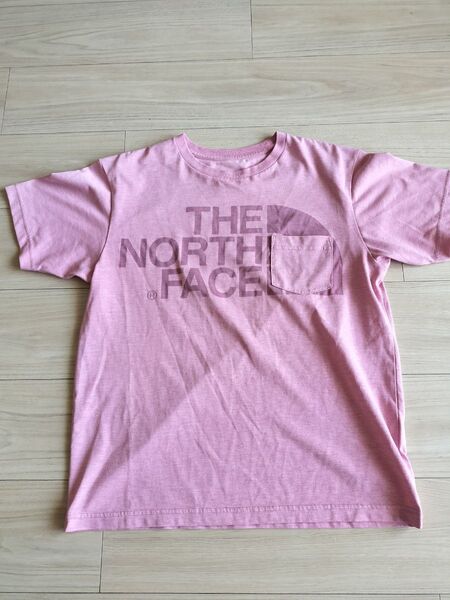 ノースフェイスTシャツ