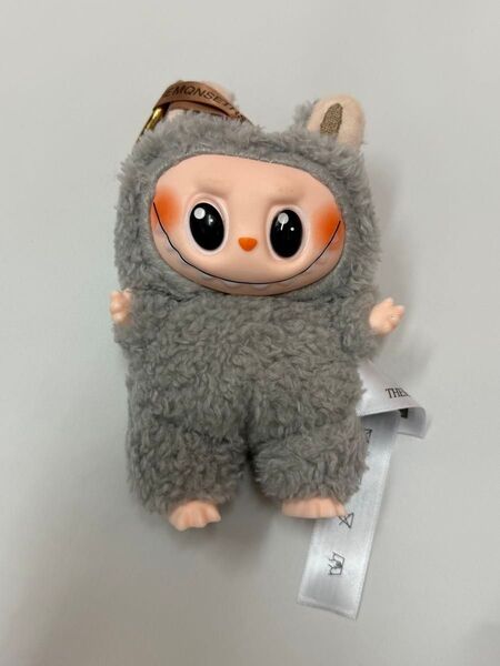 LABUBU ラブブ バックチャーム ぬいぐるみ