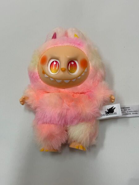 LABUBU ラブブ バックチャーム ぬいぐるみ