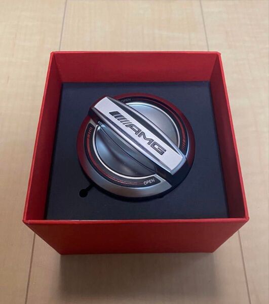 Mercedes Benz メルセデスベンツ AMG 純正 部品 アクセサリー 給油口 キャップ フューエルキャップ 新品 未使用