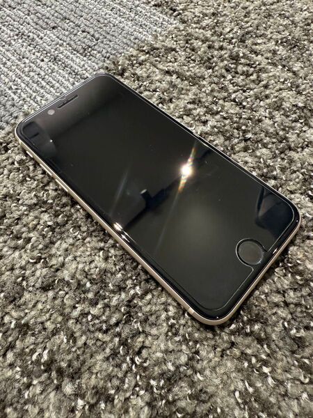 iPhone SE 第3世代 ブラック 64GB 86% 中古