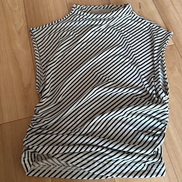 H&M ストライプカットソー シャツ ノースリーブ XS
