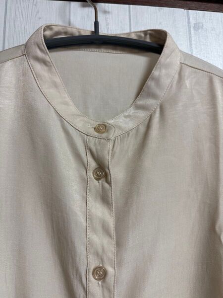 ロングシャツ ノーカラー パフスリーブ 長袖 ベージュ